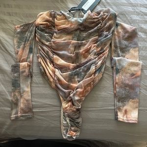 Multi water renaissance printed mesh runched bodysuit